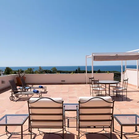 Guadalpin Apartament