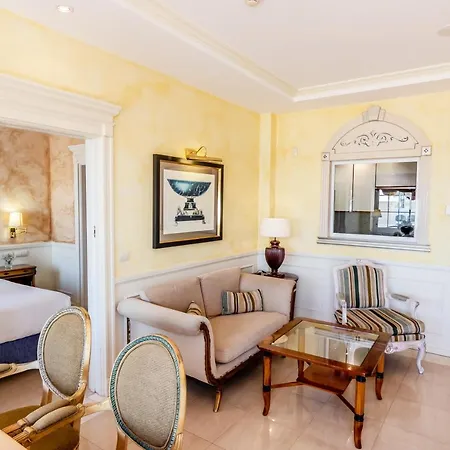 Guadalpin Апартаменты *